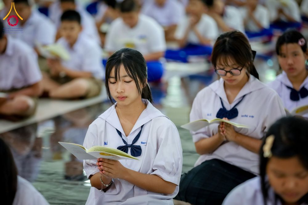 ภาพ No.285529:วันที่ 11 ธันวาคม พ.ศ. 2568  รวมพลังเด็กดี V-Star ผู้นำฟื้นฟูศีลธรรมโลก ประจำปี 2568 จังหวัดแพร่  ณ ธุดงคสถานแพร่ อำเภอวังชิ้น จังหวัดแพร่