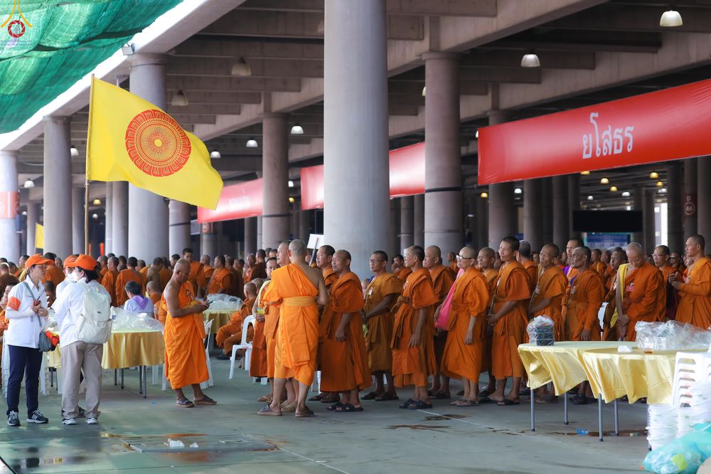 ภาพ No.326616:วันที่ 22 เมษายน พ.ศ.2569(วันคุ้มครองโลก) งานถวายมหาสังฆทาน 40,000 กว่าวัดทั่วประเทศ บรรยากาศความปลื้มตลอดทั้งวัน