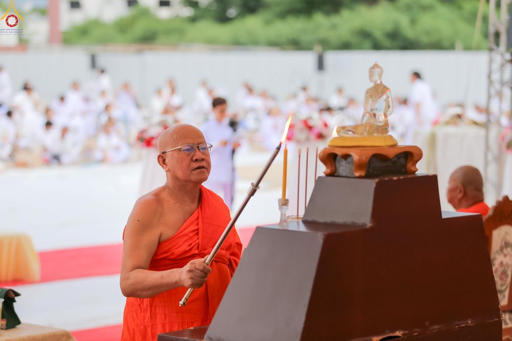 ภาพ No.339447:วันอังคารที่ 14  กรกฎาคม 2569 พิธีทอดผ้าป่าและพิธีตอกเสาเข็มมงคลต้นสุดท้าย องค์พระเจดีย์เพื่อสร้างสันติภาพโลก  ณ ธุดงคสถานพัฒนานิคม อ.พัฒนาพิคม จ.ลพบุรี