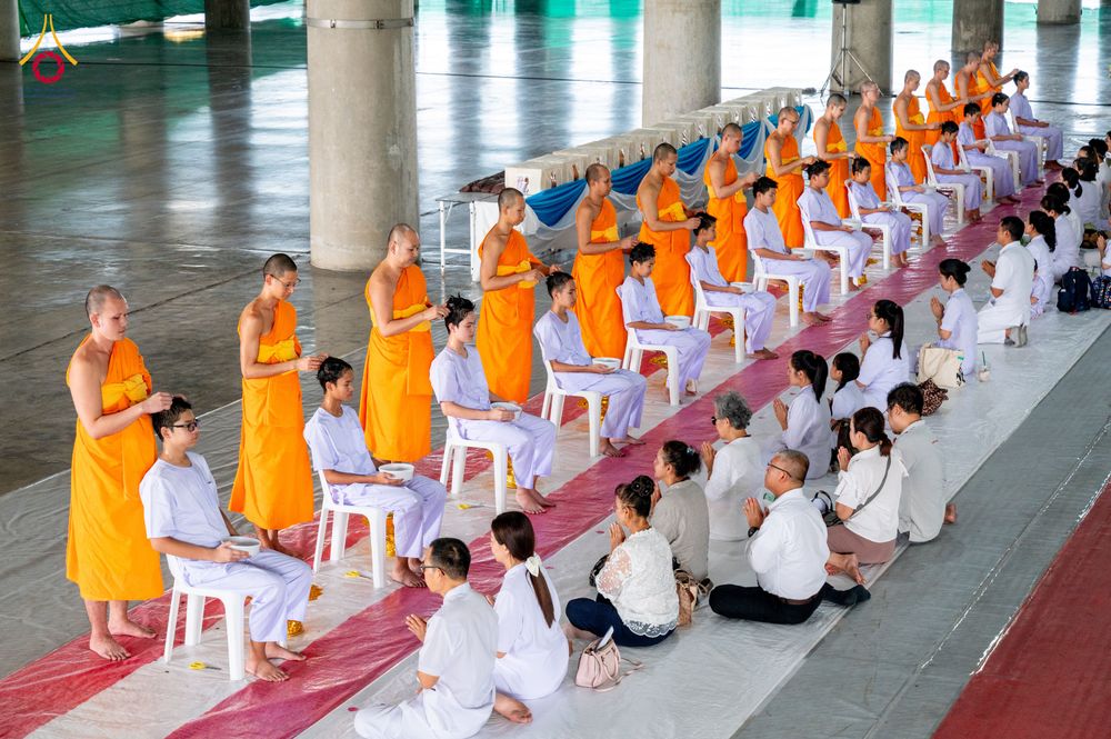 ภาพ No.338207:วันอาทิตย์ต้นเดือน 5 กรกฎาคม พ.ศ.2569 พิธีตัดปอยผมสามเณรนานาชาติ AEC & WAB รุ่นที่ 1 ณ วัดพระธรรมกาย