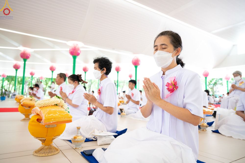 ภาพ No.81694:พิธีอุปสมบทอุทิศชีวิต สามเณรเปรียญธรรม 11 รูป ในวันวิสาขบูชา วันเสาร์ที่ 3 มิถุนายน 2566 ณ อุโบสถพระไตรปิฎก วัดพระธรรมกาย จ.ปทุมธานี