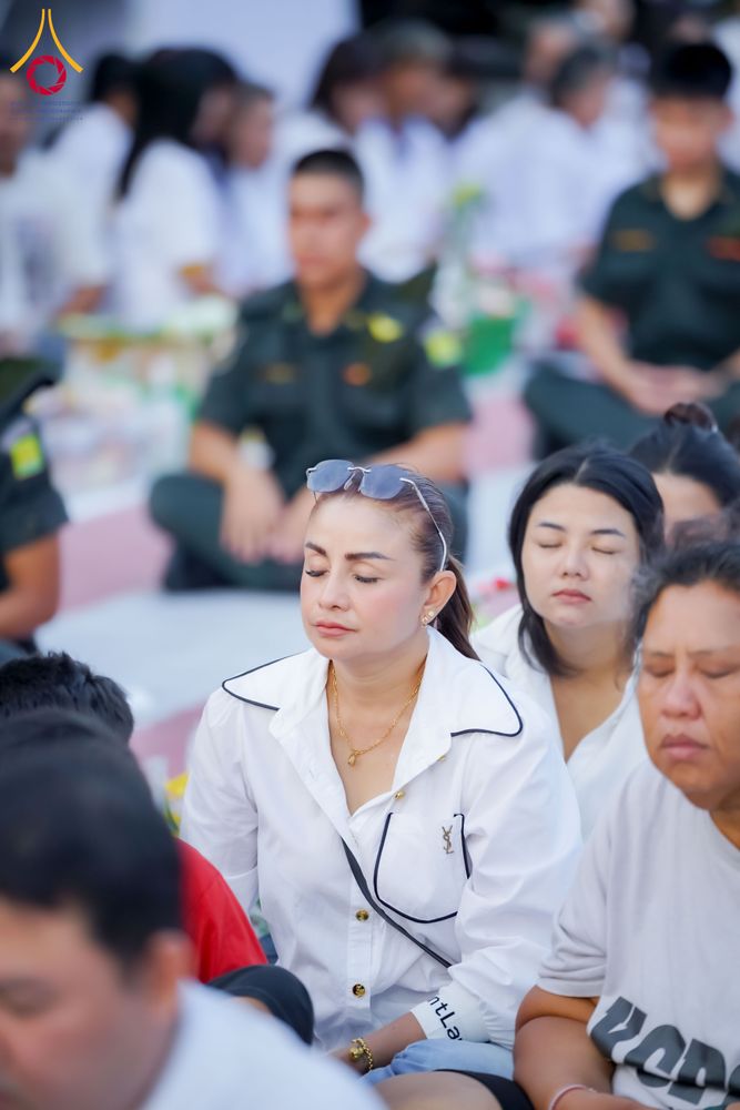 ภาพ No.313927:วันอาทิตย์ที่ 14 มีนาคม พ.ศ. 2569 ทำบุญเมืองหาดใหญ่ตักบาตรพระ 1,109 รูป เติมบุญใหญ่ หลังวิกฤตมหาอุทกภัย ณ ซุ้มประตูไชน่าทาวน์ ถนนศุภสารรังสรรค์ อ.หาดใหญ่ จ.สงขลา