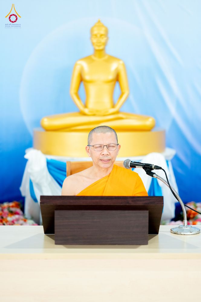 ภาพ No.336070:วันที่ 20 มิถุนายน พ.ศ. 2569 พิธีตักบาตรฉลองพระใหม่ โครงการอุปสมบทธรรมทายาทอุดมศึกษา รุ่นที่ 53