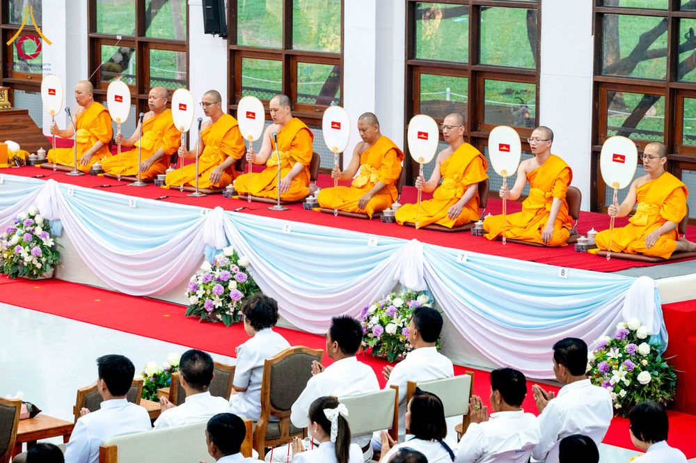 ภาพ No.315355:วันอังคารที่ 24 มีนาคม พ.ศ. 2569 พิธีบำเพ็ญกุศล คุณพ่อณรงค์ จินตมากุล  สิริอายุ 99 ปี 11 เดือน โยมบิดา พระครูปลัดรัตนวีรวัฒน์ (รังสฤษดิ์ อิทฺธิจินตโก) ที่ปรึกษาเจ้าคณะจังหวัดปทุมธานี เจ้าอาวาสวัดพระธรรมกาย  ณ ห้องปลูกศรัทธา 2 วัดพระธรรมกาย ปทุมธานี