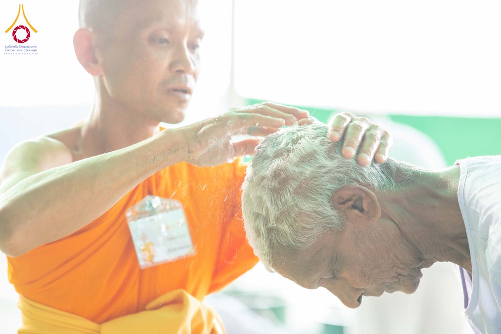 ภาพ No.339809:วันที่ 19 กรกฎาคม พ.ศ.2569 พิธีตัดปอยผม โครงการบวชพระนานาชาติ AEC และ WAB รุ่นที่ 10 THE AEC & INTERNATIONAL ORDINATION PROGRAM ณ มหารัตนวิหารคด 30 วัดพระธรรมกาย ปทุมธานี