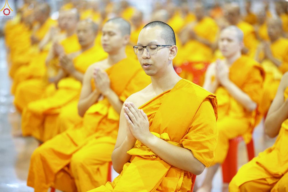 ภาพ No.337879:วันอาทิตย์ต้นเดือน 5 กรกฎาคม พ.ศ.2569 พิธีบูชาข้าวพระ ณ สภาธรรมกายสากล วัดพระธรรมกาย