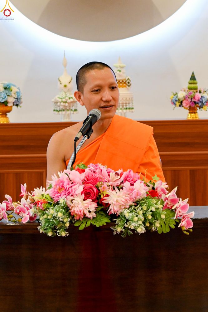 ภาพ No.283880:วันที่ 18 พฤศจิกายน พ.ศ. 2568 พิธีทอดกฐินสามัคคีทั่วไทย 30,000 วัด  โดยคณะศิษยานุศิษย์ บูชาธรรม 81 ปี  หลวงพ่อธัมมชโย  ณ วัดสวายสอ จ.บุรีรัมย์