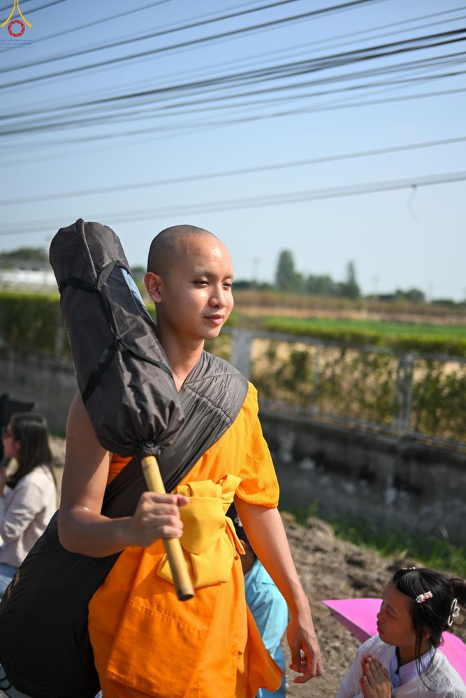 ภาพ No.299417:วันที่ 18 มกราคม พ.ศ. 2569 พิธีต้อนรับพระธรรมยาตรา ณ อนุสรณ์สถานลำดับที่ 5 สถานที่เผยแผ่วิชชาธรรมกายครั้งแรก อนุสรณ์สถานบางปลา วัดบางปลา อำเภอบางเลน จังหวัดนครปฐม ในโครงการธรรมยาตรา กตัญญูบูชา มหาปูชนียาจารย์ พระมงคลเทพมุนี(สด จนฺทสโร) พระผู้ปราบมาร อนุส