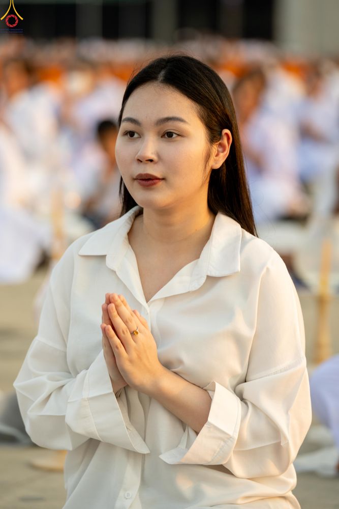 ภาพ No.307731:วันที่ 31 มกราคม พ.ศ. 2569 พิธีจุดประทีปธรรมถวายเป็นพุทธบูชา  และบูชาธรรมมหาปูชนียาจารย์ (ภาพชุดที่ 2) ณ วัดพระธรรมกาย ปทุมธานี ในโครงการธรรมยาตรา กตัญญูบูชา มหาปูชนียาจารย์ พระมงคลเทพมุนี(สด จนฺทสโร) พระผู้ปราบมาร อนุสรณ์สถาน 7 แห่ง ปีที่ 14