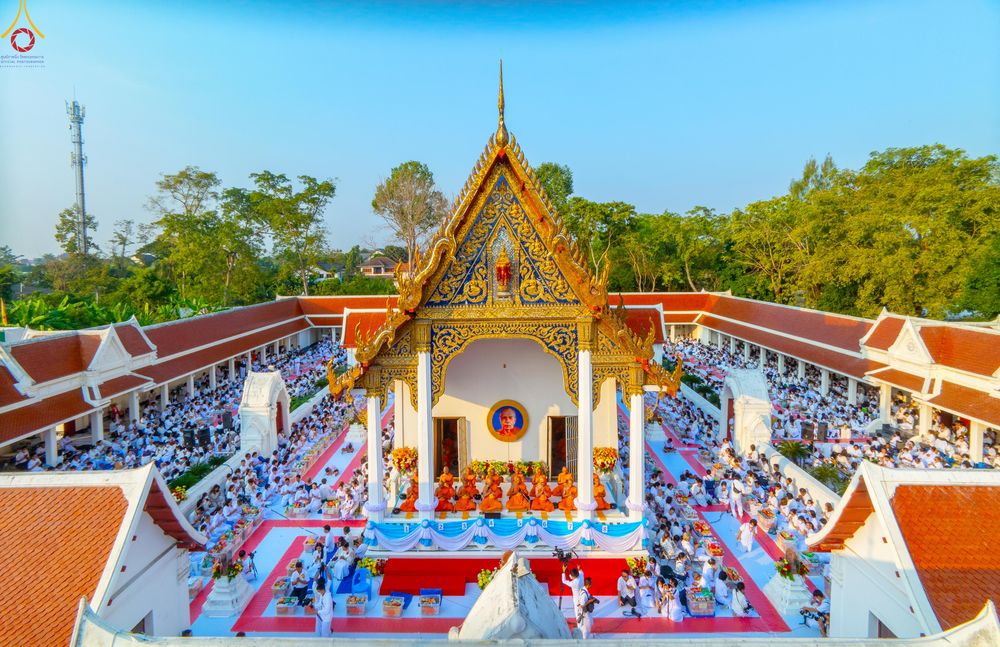 ภาพ No.297581:วันที่ 18 มกราคม พ.ศ. 2569 พิธีตักบาตรพระธรรมยาตรา ณ วัดโบสถ์บน ต.บางคูเวียง จ.นนทบุรี อนุสรณ์สถานลำดับที่ 4 สถานที่เกิดด้วยกายธรรม ในโครงการธรรมยาตรา กตัญญูบูชา มหาปูชนียาจารย์ พระมงคลเทพมุนี(สด จนฺทสโร) พระผู้ปราบมาร อนุสรณ์สถาน 7 แห่ง ปีที่ 14