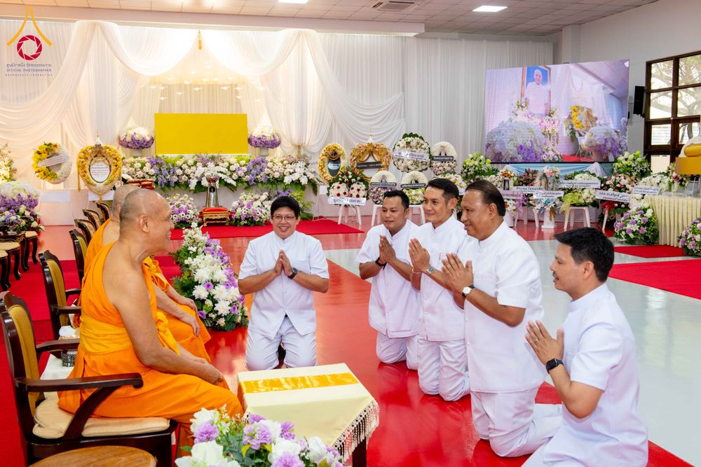 ภาพ No.315317:วันอังคารที่ 24 มีนาคม พ.ศ. 2569 พิธีบำเพ็ญกุศล คุณพ่อณรงค์ จินตมากุล  สิริอายุ 99 ปี 11 เดือน โยมบิดา พระครูปลัดรัตนวีรวัฒน์ (รังสฤษดิ์ อิทฺธิจินตโก) ที่ปรึกษาเจ้าคณะจังหวัดปทุมธานี เจ้าอาวาสวัดพระธรรมกาย  ณ ห้องปลูกศรัทธา 2 วัดพระธรรมกาย ปทุมธานี