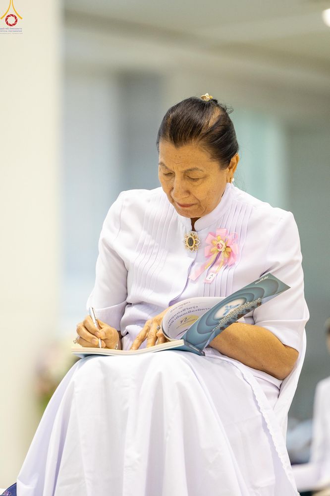 ภาพ No.281140:วันที่ 21 ธันวาคม พ.ศ.2568 พิธีมุทิตาหลวงพ่อทัตตชีโว ณ ห้องแก้วสารพัดนึก วัดพระธรรมกาย