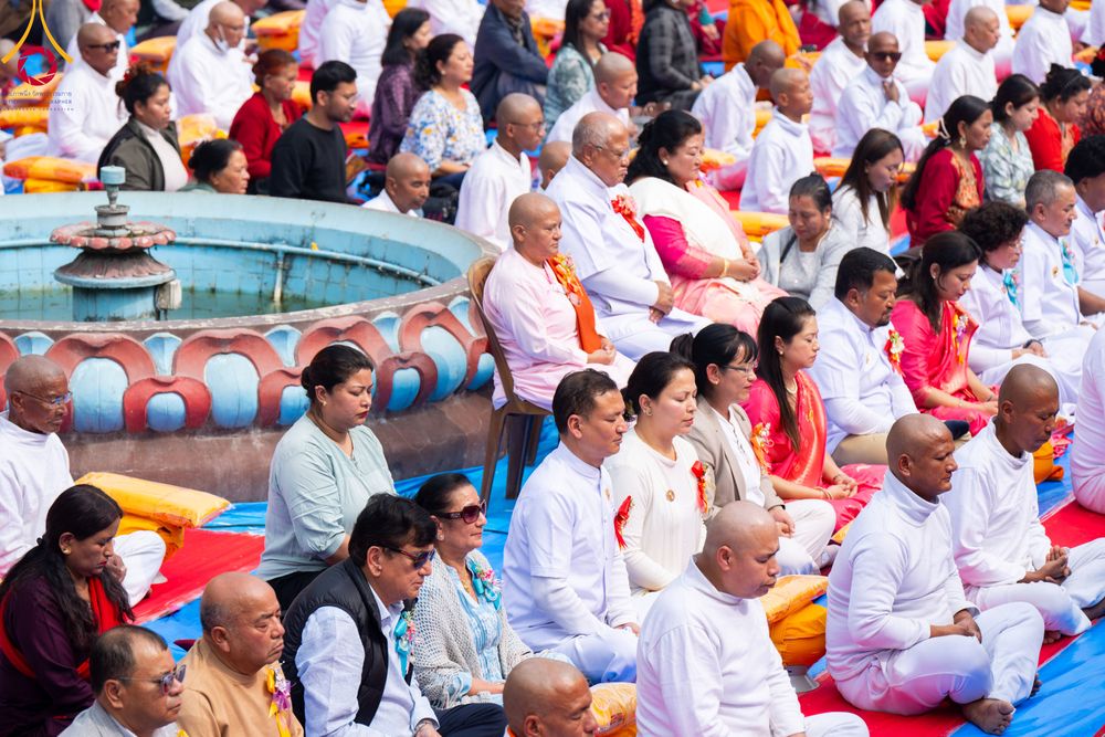 ภาพ No.313415:วันพฤหัสบดีที่ 12 มีนาคม พ.ศ. 2569 พิธีมอบบาตรและผ้าไตรในโครงการบรรพชาสามเณร 500 รูป  ณ นาคบาฮาล (Nagbahal) ประเทศเนปาล