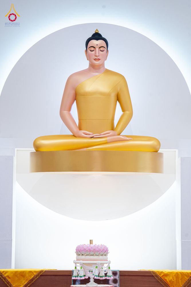 ภาพ No.336235:วันจันทร์ที่ 22 มิถุนายน พ.ศ.2569 พิธีอัญเชิญพระธรรมกาย และบรรจุพระบรมสารีริกธาตุ  ภายในเกศดอกบัวตูม องค์พระประธาน ณ อาคารสมปรารถนา วัดกลางธนรินทร์ ต.บ้านแป้ง อ.พรหมบุรี จ.สิงห์บุรี