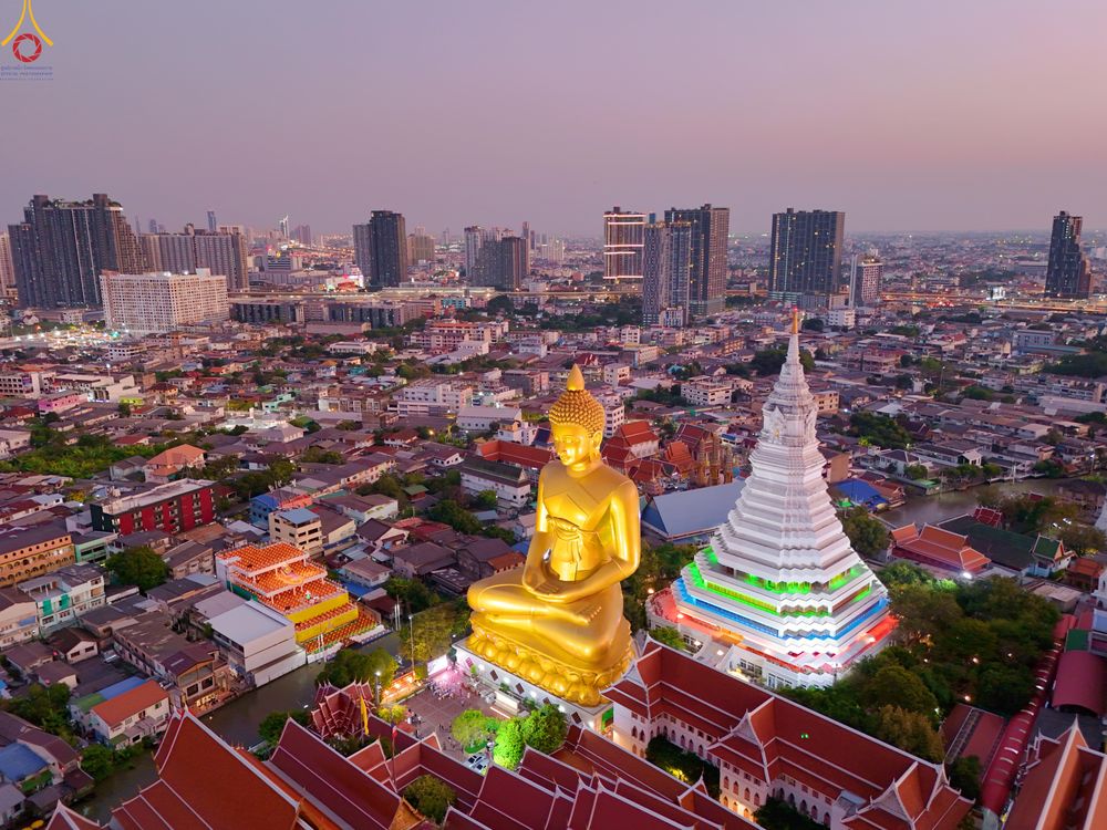 ภาพ No.302919:วันที่ 24 มกราคม พ.ศ. 2569 พิธีจุดประทีปธรรมถวายเป็นพุทธบูชา  และบูชาธรรมมหาปูชนียาจารย์  ณ อาคารธรรมยาตรา กตัญญูบูชามหาปูชนียาจารย์  ตรงข้ามวัดปากน้ำภาษีเจริญ จ.กรุงเทพมหานคร ในโครงการธรรมยาตรา กตัญญูบูชา มหาปูชนียาจารย์ พระมงคลเทพมุนี(สด จนฺทสโร) พระผู