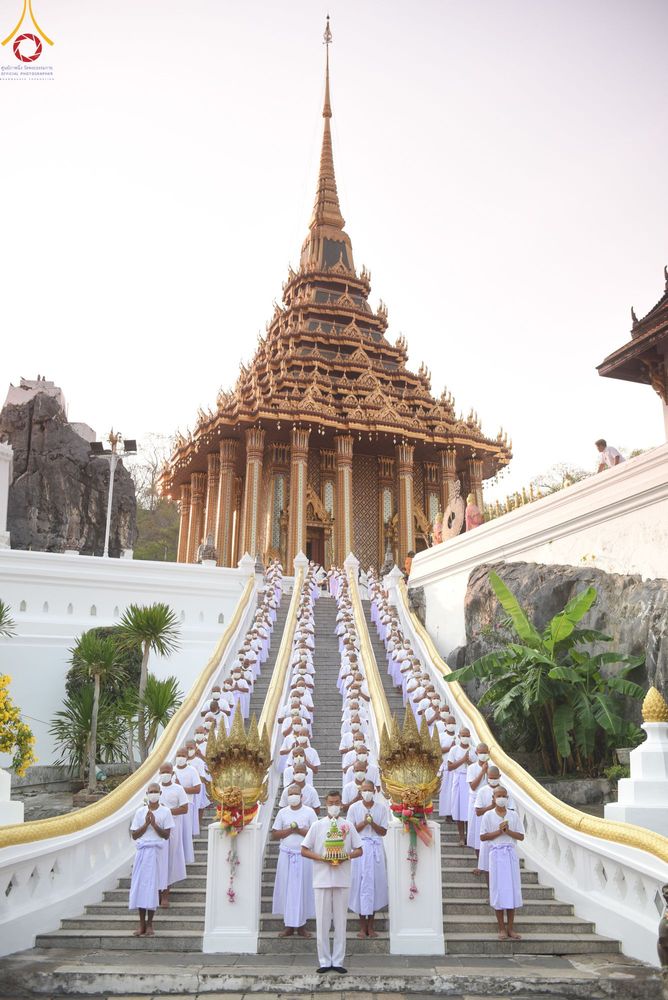 ภาพ No.79396:พิธีเวียนประทักษิณ ขอขมา มอบผ้าไตร โครงการบรรพชาสามเณรฟื้นฟูพระพุทธศาสนาทั่วไทย ณ วัดพระพุทธบาทราชวรมหาวิหาร อ.พระพุทธบาท จ.สระบุรี วันที่ 1 เมษายน พ.ศ. 2566