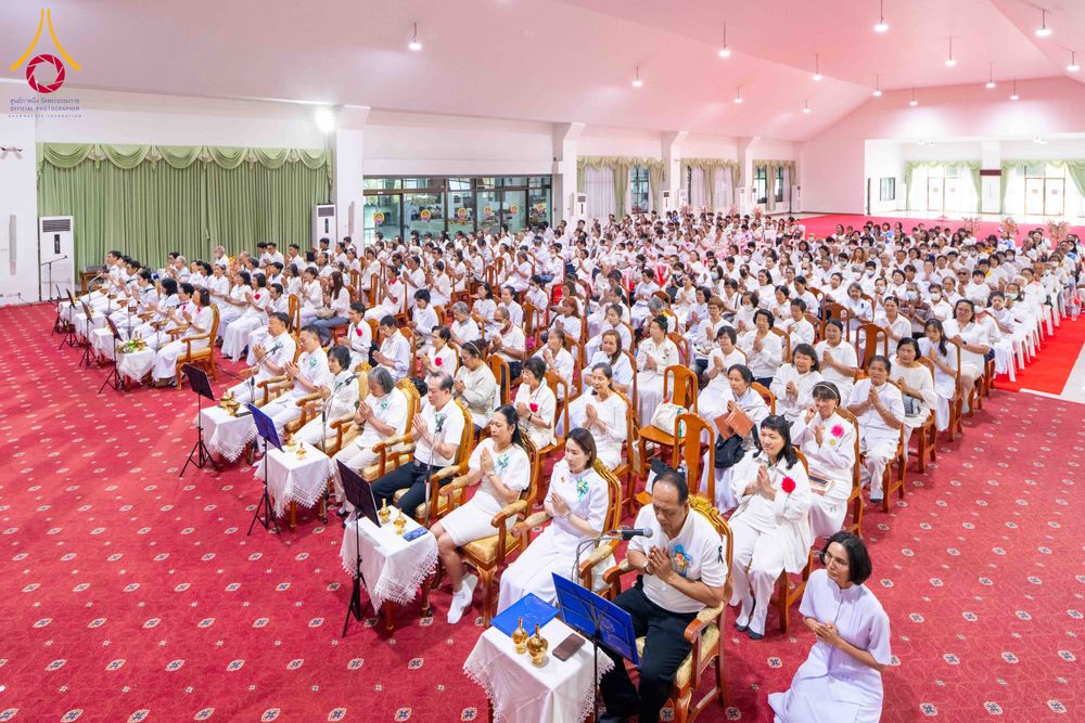 ภาพ No.298679:วันที่ 20 มกราคม พ.ศ. 2569 พิธีทอดผ้าป่าทำนุบำรุงศาสนสถาน ณ วัดไร่ขิง อ.สามพราน จ.นครปฐม ในโครงการธรรมยาตรา กตัญญูบูชา มหาปูชนียาจารย์ พระมงคลเทพมุนี(สด จนฺทสโร) พระผู้ปราบมาร อนุสรณ์สถาน 7 แห่ง ปีที่ 14