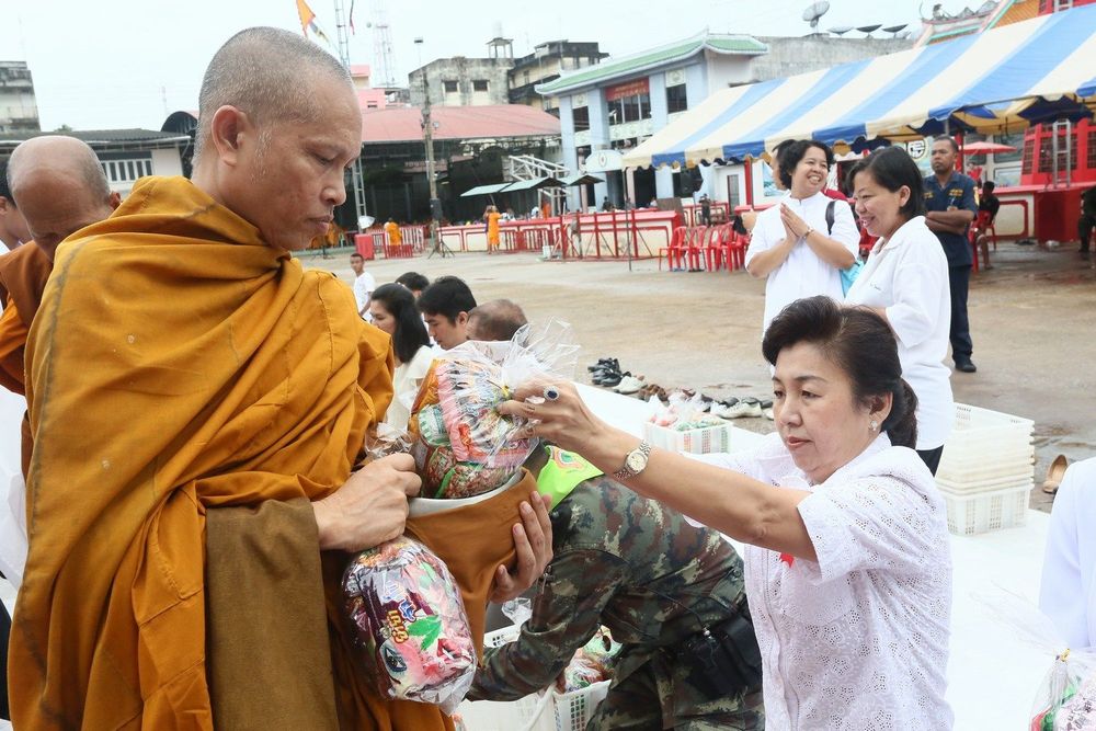 ภาพ No.3686:พิธีถวายสังฆทานแด่คณะสงฆ์ 286 วัด ใน 4 จังหวัดภาคใต้ ครั้งที่ 84
