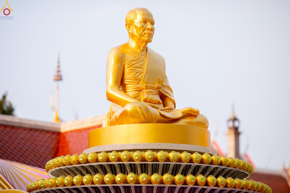 ภาพ No.296841:วันที่ 17 มกราคม พ.ศ. 2569 พิธีจุดประทีปถวายเป็นพุทธบูชา และบูชาธรรมมหาปูชนียาจารย์  ณ วัดโบสถ์บน ต.บางคูเวียง จ.นนทบุรี อนุสรณ์สถานลำดับที่ 4 สถานที่เกิดด้วยกายธรรม ในโครงการธรรมยาตรา กตัญญูบูชา มหาปูชนียาจารย์ พระมงคลเทพมุนี(สด จนฺทสโร) พระผู้ปราบมาร อ