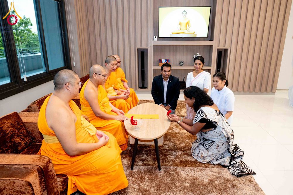 ภาพ No.340112:วันที่ 21 กรกฎาคม พ.ศ. 2569 เอกอัครราชทูตศรีลังกาประจำประเทศไทย เยี่ยมชมวัดพระธรรมกาย กระชับความสัมพันธ์ทางศาสนา