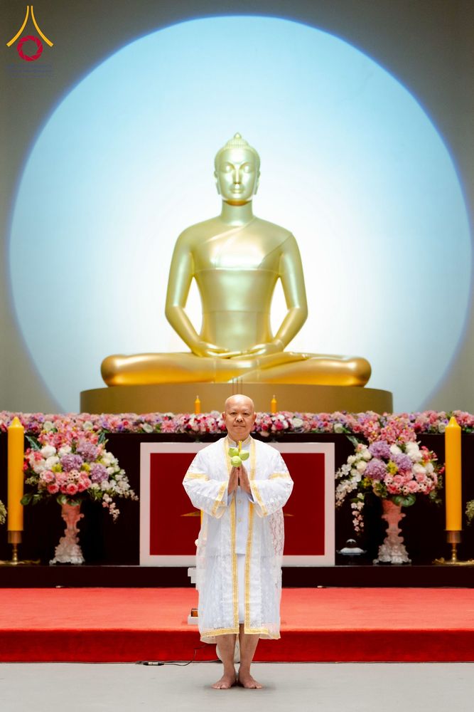 ภาพ No.223531:วันที่ 11 พฤษภาคม พ.ศ. 2568 พิธีบรรพชาของอุบาสก พิสิทธิ์ หมื่นแกล้ว  ณ วัดพระธรรมกาย