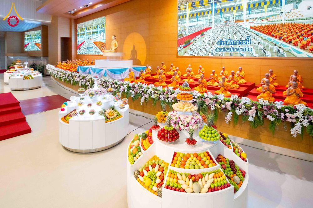 ภาพ No.277100:วันอาทิตย์ที่ 7 ธันวาคม พ.ศ. 2568 พิธีบูชาข้าวพระ ณ สภาธรรมกายสากล วัดพระธรรมกาย