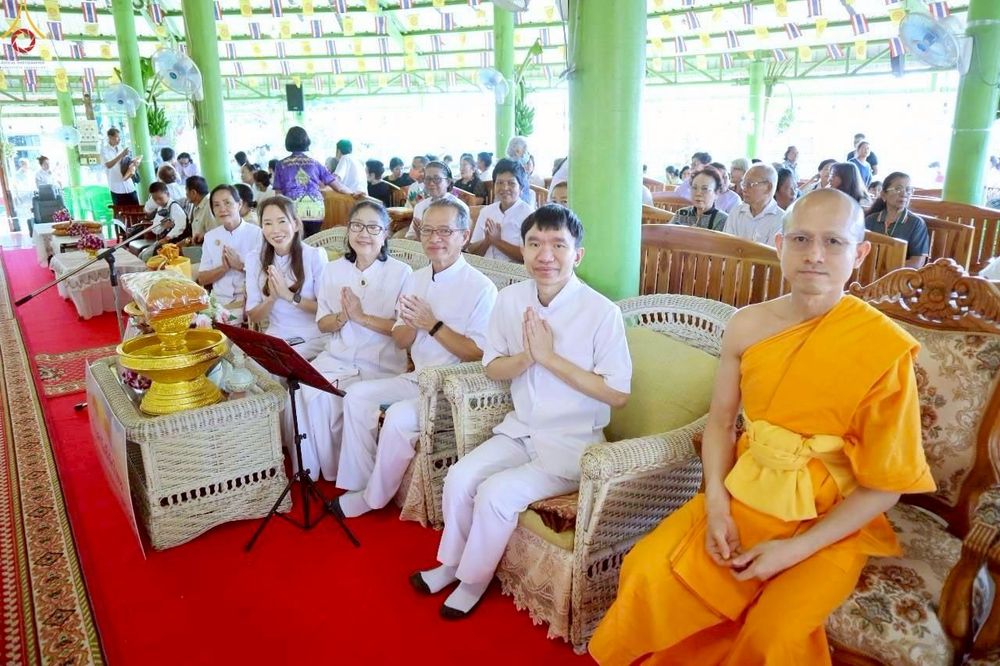 ภาพ No.267506:วันที่ 26 ตุลาคม พ.ศ. 2568 พิธีทอดกฐินสามัคคีทั่วไทย ณ วัดใหม่สันติสุข อ.เมือง จ.นครปฐม โดยคณะศิษยานุศิษย์ บูชาธรรม 81 ปี หลวงพ่อธัมมชโย