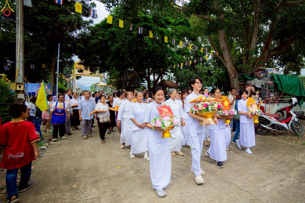 ภาพ No.267958:วันที่ 30 ตุลาคม พ.ศ. 2568 พิธีทอดกฐินสามัคคีทั่วไทย ณ วัดวังยาว อ.สอยดาว จ.จันทบุรี โดยคณะศิษยานุศิษย์ บูชาธรรม 81 ปี หลวงพ่อธัมมชโย