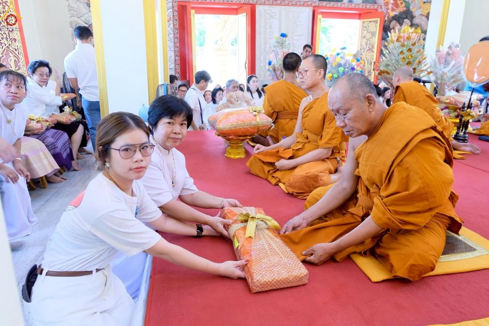 ภาพ No.271633:วันที่ 26 ตุลาคม พ.ศ. 2568 พิธีทอดกฐินสามัคคีทั่วไทย ณ วัดคลองใหม่ เขตยานนาวา กรุงเทพฯ โดยคณะศิษยานุศิษย์ บูชาธรรม 81 ปี หลวงพ่อธัมมชโย