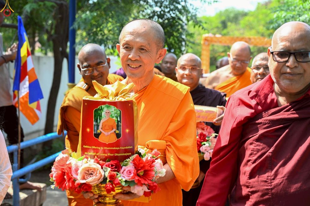 ภาพ No.263258:วันที่ 14 ตุลาคม พ.ศ. 2568 กฐินวัดถ้ำพุทธตรีรัศมี เมืองนาสิก รัฐมหาราษฎร์ ประเทศอินเดีย 