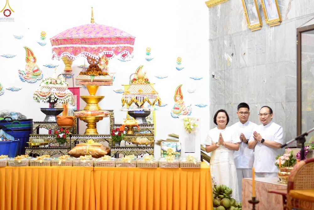 ภาพ No.253771:วันที่ 12 ตุลาคม พ.ศ. 2568 พิธีทอดกฐินสามัคคีทั่วไทย 30,000 วัด โดยคณะศิษยานุศิษย์ บูชาธรรม 81 ปี หลวงพ่อธัมมชโย ณ วัดดอกไม้ เขตยานนาวา กรุงเทพฯ