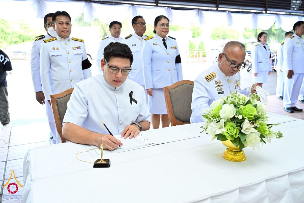 ภาพ No.262440:วันที่ 30 ตุลาคม พ.ศ. 2568 พสกนิกรอำเภอคลองหลวง จัดพิธีบำเพ็ญกุศลสัตตมวาร ถวายพระราชกุศลแด่สมเด็จพระพันปีหลวง ณ วัดพระธรรมกาย