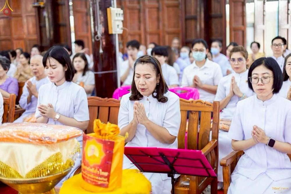 ภาพ No.268786:วันที่ 19 ตุลาคม พ.ศ. 2568 พิธีทอดกฐินสามัคคีทั่วไทย ณ วัดราษฎร์เจริญธรรม (วัดสุน) ต.ดำเนินสะดวก อ.ดำเนินสะดวก จ.ราชบุรี โดยคณะศิษยานุศิษย์ บูชาธรรม 81 ปี หลวงพ่อธัมมชโย