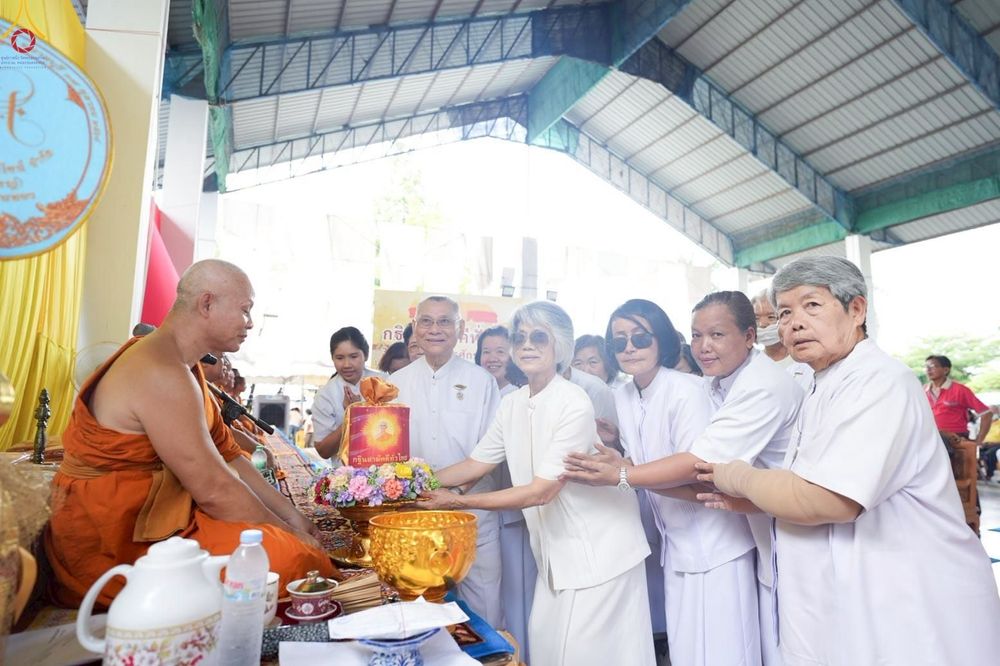 ภาพ No.257097:วันที่ 17 ตุลาคม พ.ศ. 2568 พิธีทอดกฐินสามัคคีทั่วไทย 30,000 วัด โดยคณะศิษยานุศิษย์ บูชาธรรม 81 ปี หลวงพ่อธัมมชโย ณ วัดไผ่ล้อม(เก่า) จ.ราชบุรี