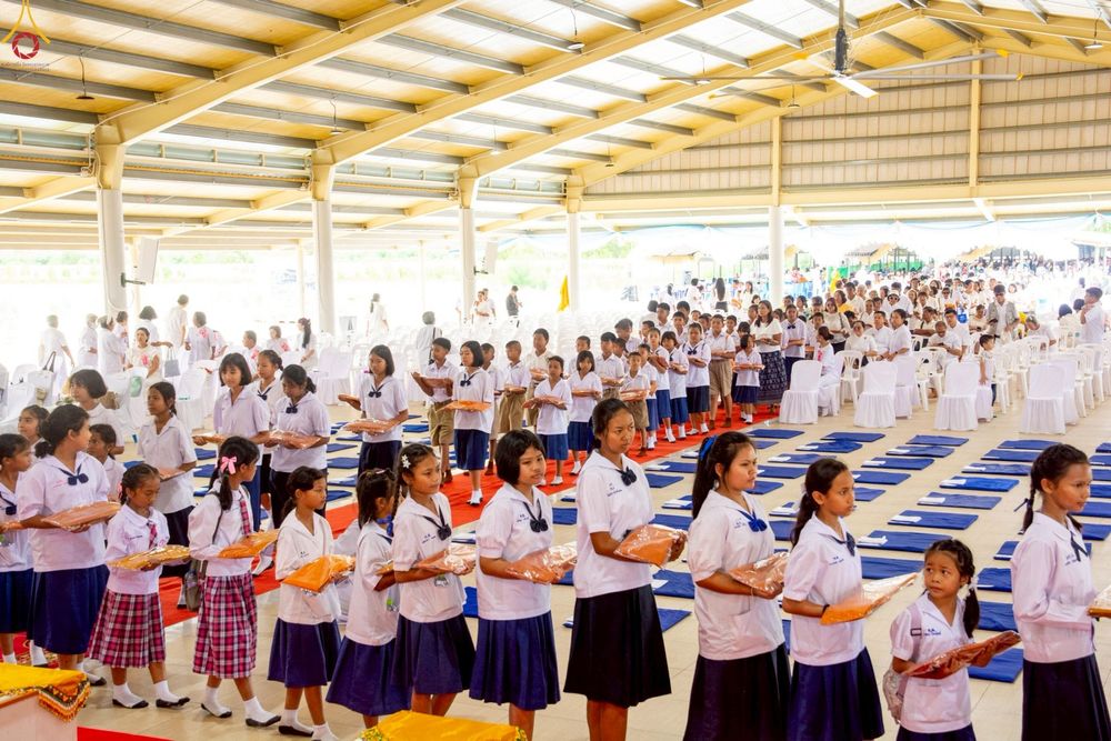 ภาพ No.268424:วันที่ 23 ตุลาคม พ.ศ. 2568 พิธีทอดกฐินสามัคคีทั่วไทย ณ ศูนย์อบรมเยาวชนปัตตานี โดยคณะศิษยานุศิษย์ บูชาธรรม 81 ปี หลวงพ่อธัมมชโย