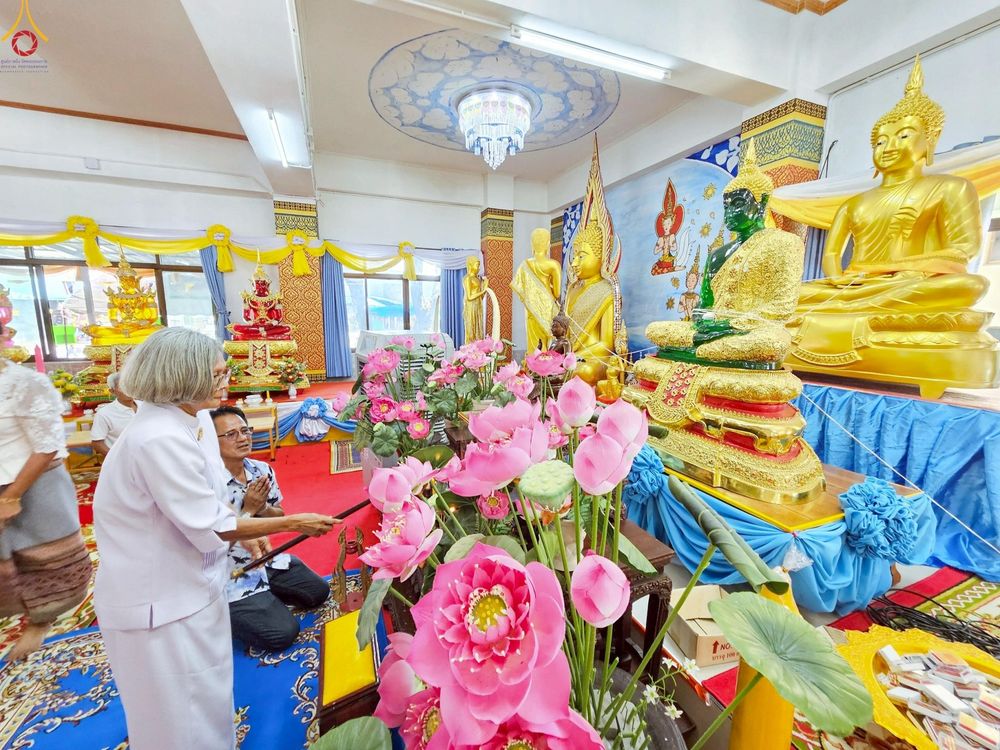 ภาพ No.267715:วันที่ 26 ตุลาคม พ.ศ. 2568 พิธีทอดกฐินสามัคคีทั่วไทย ณ วัดหนองสีดา ต.หนองสีดา อ.หนองแซง จ.สระบุรี โดยคณะศิษยานุศิษย์ บูชาธรรม 81 ปี หลวงพ่อธัมมชโย