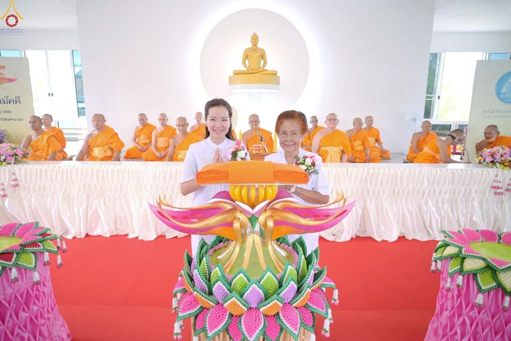 ภาพ No.269427:วันที่ 26 ตุลาคม พ.ศ. 2568 พิธีทอดกฐินสามัคคีทั่วไทย ณ ศูนย์ปฏิบัติธรรมนครนายก อ.องครักษ์ จ.นครนายก โดยคณะศิษยานุศิษย์ บูชาธรรม 81 ปี หลวงพ่อธัมมชโย