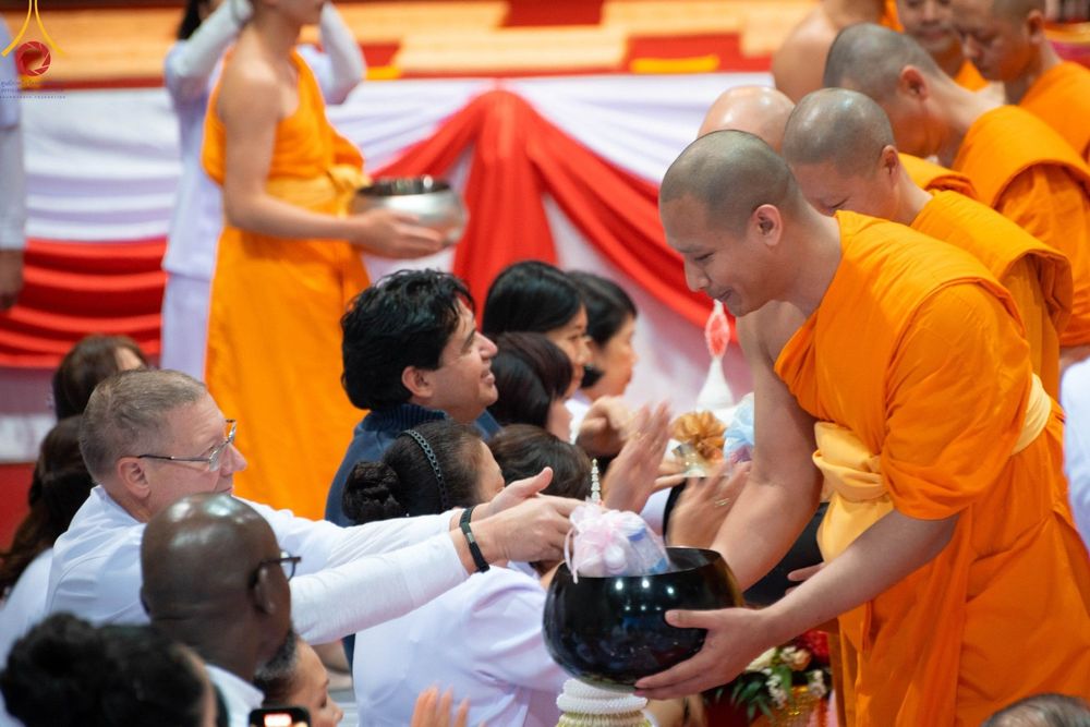 ภาพ No.94536:พิธีทอดกฐินวัดพระธรรมกายสวิตเซอร์แลนด์ วันอาทิตย์ที่ 12 พฤศจิกายน พ.ศ. 2566 ณ หอประชุม Schulhaus Obergoldbach