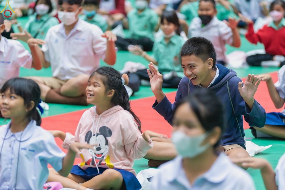 ภาพ No.103338:วันรวมพลังเด็กดี V-Star ผู้นำฟื้นฟูศีลธรรมโลก จังหวัดนครราชสีมา ณ เทอร์มินอล 21 โคราช ถ.มิตรภาพ ต.ในเมือง อ.เมืองนครราชสีมา จ.นครราชสีมา วันอังคารที่ 19 ธันวาคม พ.ศ. 2566