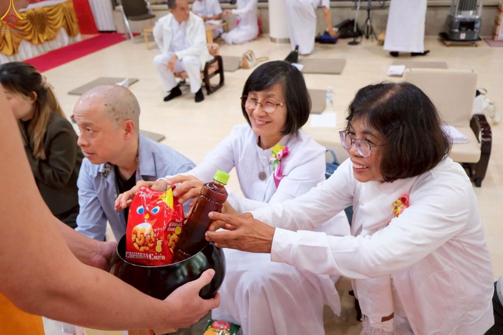 ภาพ No.262251:วันที่ 19 ตุลาคม พ.ศ. 2568 พิธีทอดกฐินเพื่อสร้าง ธรรมอุทยานลอยฟ้า 81 ปี หลวงพ่อธัมมชโย ณ วัดพระธรรมกายยามานาชิ ประเทศญี่ปุ่น 