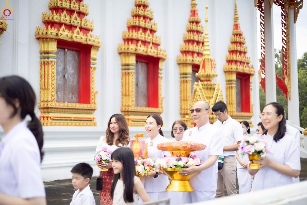 ภาพ No.253848:วันที่ 12 ตุลาคม พ.ศ. 2568 พิธีทอดกฐินสามัคคีทั่วไทย 30,000 วัด โดยคณะศิษยานุศิษย์ บูชาธรรม 81 ปี หลวงพ่อธัมมชโย ณ วัดหนองพะวา ต.บางบุตร อ.บ้านค่าย จ.ระยอง