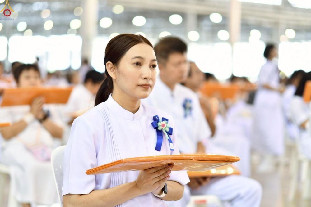 ภาพ No.251518:วันที่ 10 ตุลาคม พ.ศ. 2568 พิธีทอดผ้าป่าสมทบกฐินวัดพระธรรมกาย และสมทบกฐิน 30,000 กว่าวัดทั่วประเทศ ครั้งที่ 3 ณ สภาธรรมกายสากล วัดพระธรรมกาย