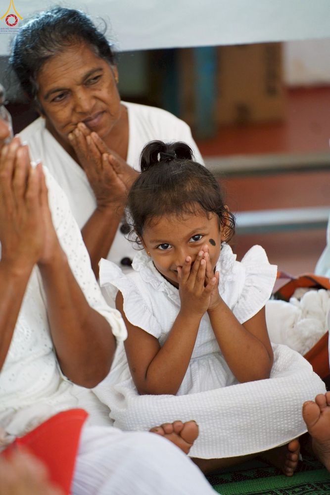 ภาพ No.264846:วันที่ 17 ตุลาคม พ.ศ. 2568 กฐินสมทบต่างประเทศ บูชาธรรม 81 ปี หลวงพ่อธัมมชโย ณ วัดศรีบุปผาราม เมืองปัลเลโปลา ประเทศศรีลังกา 