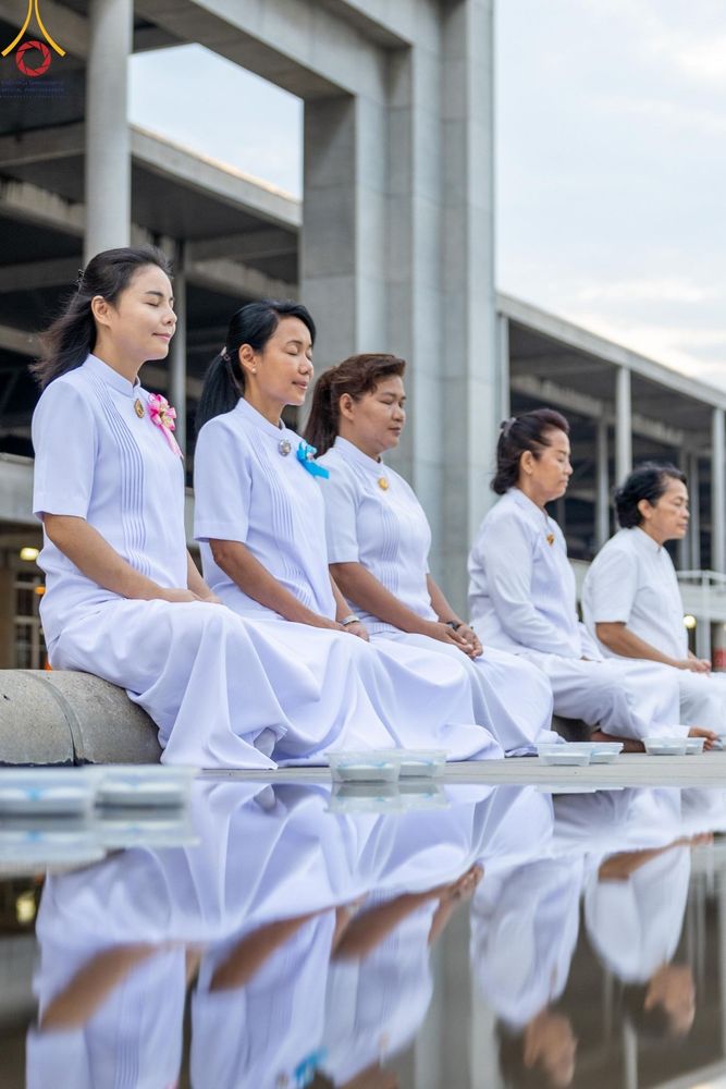 ภาพ No.154771:พิธีจุดประทีป, พิธีฉลองชัยสวดมนต์บทธัมมจักกัปปวัตนสูตร ณ มหารัตนวิหารคด วัดพระธรรมกาย วันอังคารที่ 17 กันยายน พ.ศ. 2567