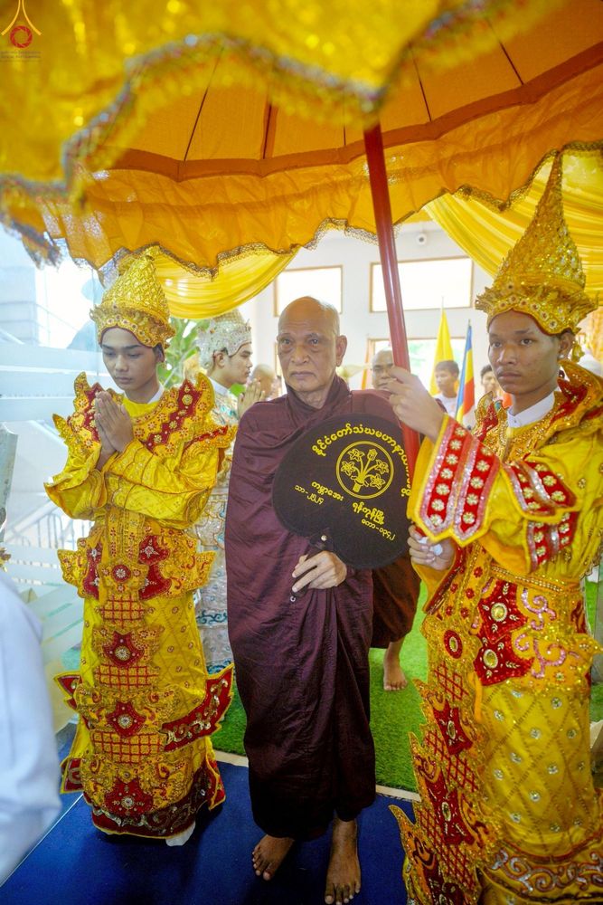 ภาพ No.261431:วันที่ 26 ตุลาคม พ.ศ. 2568 พิธีทอดกฐินสามัคคีไทย-เมียนมา บูชาธรรมอายุวัฒนมงคล 81 ปี หลวงพ่อธมฺมชโย ณ วัดมินจาวน์ ประเทศสาธารณรัฐแห่งสหภาพเมียนมา 