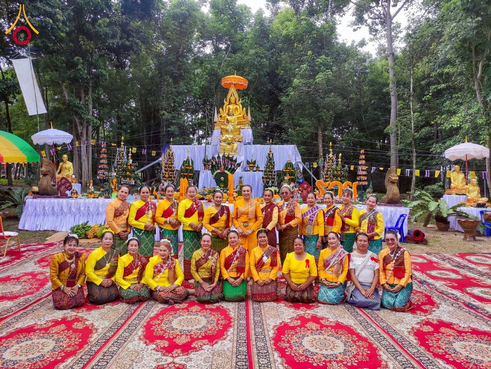 ภาพ No.274198:วันที่ 26 ตุลาคม พ.ศ. 2568 พิธีทอดกฐินสามัคคีทั่วไทย ณ วัดภูหินตัด โนนดินแดง บุรีรัมย์ โดยคณะศิษยานุศิษย์ บูชาธรรม 81 ปี หลวงพ่อธัมมชโย