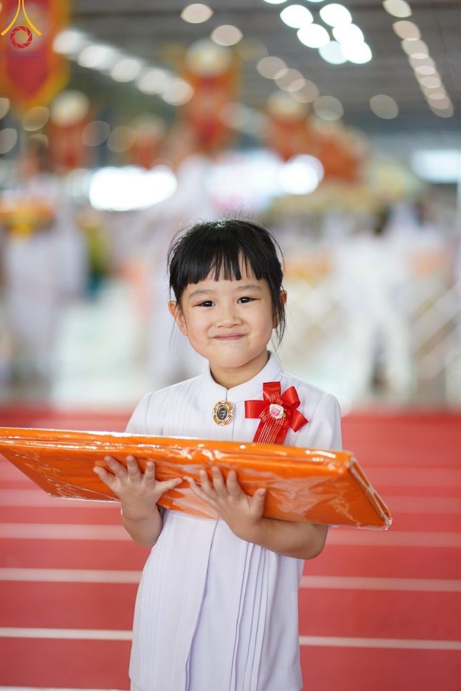 ภาพ No.177928:พิธีทอดผ้าป่าต้นสมบัติจักรพรรดิ ในวันอาทิตย์ที่ 1 ธันวาคม พ.ศ. 2567 ณ สภาธรรมกายสากล วัดพระธรรมกาย