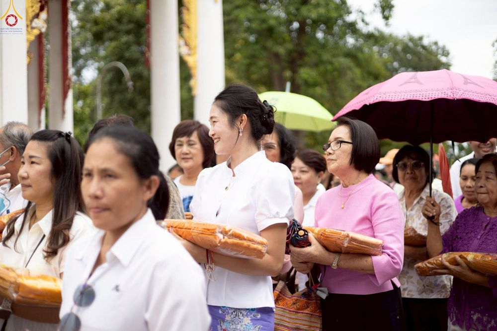 ภาพ No.269799:วันที่ 25 ตุลาคม พ.ศ. 2568 พิธีทอดกฐินสามัคคีทั่วไทย ณ วัดจุฬามุนี อ.โพธิ์ทอง จ.อ่างทอง โดยคณะศิษยานุศิษย์ บูชาธรรม 81 ปี หลวงพ่อธัมมชโย