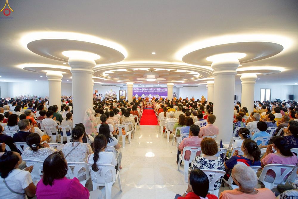 ภาพ No.260403:วันที่ 19 ตุลาคม พ.ศ. 2568 พิธีทอดกฐินสามัคคีทั่วไทย 30,000 วัด โดยคณะศิษยานุศิษย์ บูชาธรรม 81 ปี หลวงพ่อธัมมชโย ณ วัดเทพวนาราม ต.ศรีสุนทร อ.ถลาง จ.ภูเก็ต