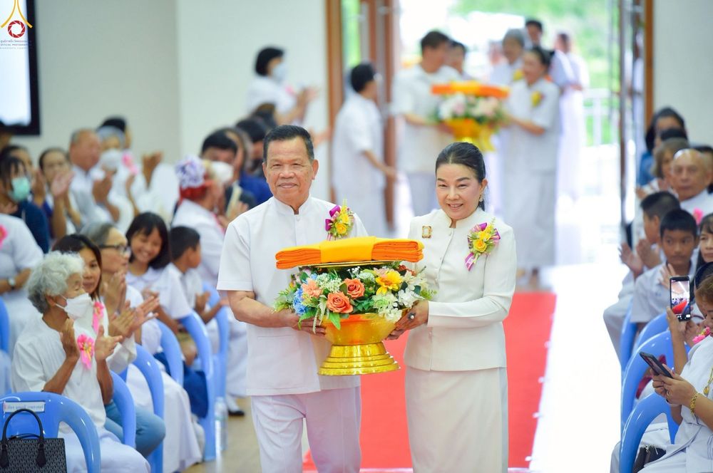 ภาพ No.249906:วันอังคารที่ 30 กันยายน พ.ศ. 2568 พิธีตอกเสามงคลต้นแรกอาคารเศรษฐีถาวร ที่พักผู้มาปฏิบัติธรรม ณ ศูนย์ปฏิบัติธรรมจันทบุรี